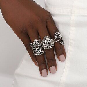 Silver Ring Set with Flower Designs - Elegant Jewelry Bundle - Handcrafted Silve